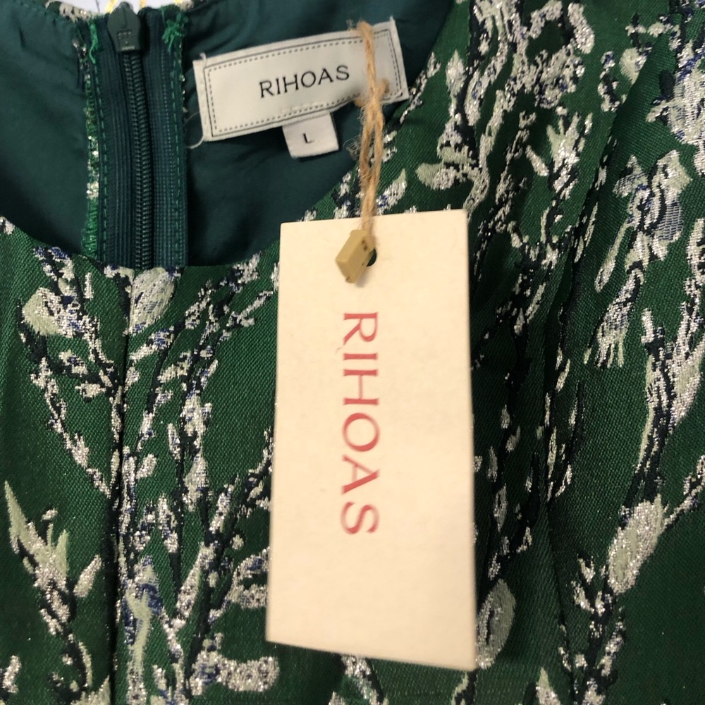 NWT Rihoas green embroidered large pleat midi dress - size Large - Picture 7 of 8